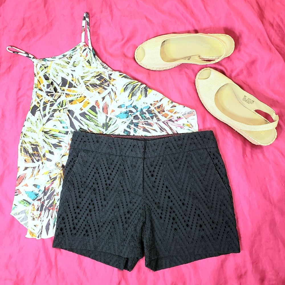 KENAR💙 Eyelet Shorts